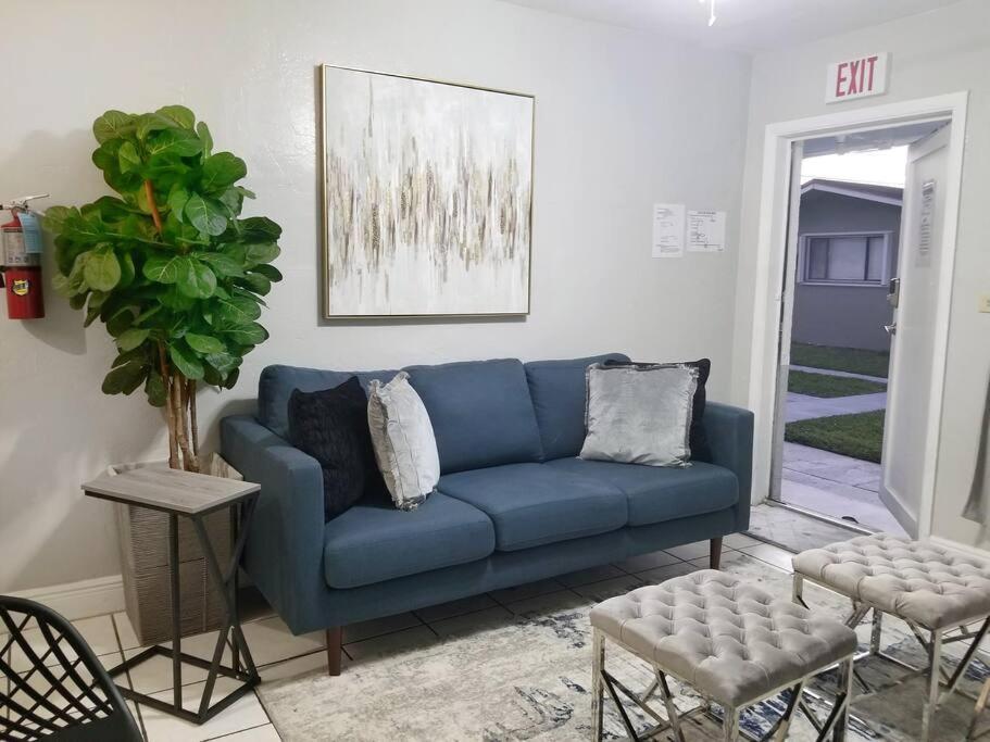 Ultra Glam Apartment 5 Miles From Hard Rock Casino ฮอลลีวูด ภายนอก รูปภาพ
