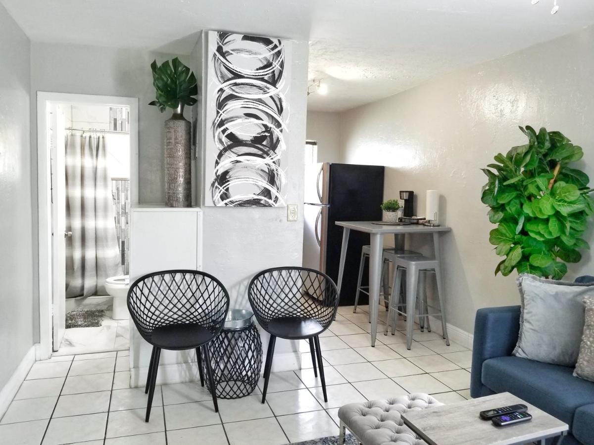 Ultra Glam Apartment 5 Miles From Hard Rock Casino ฮอลลีวูด ภายนอก รูปภาพ